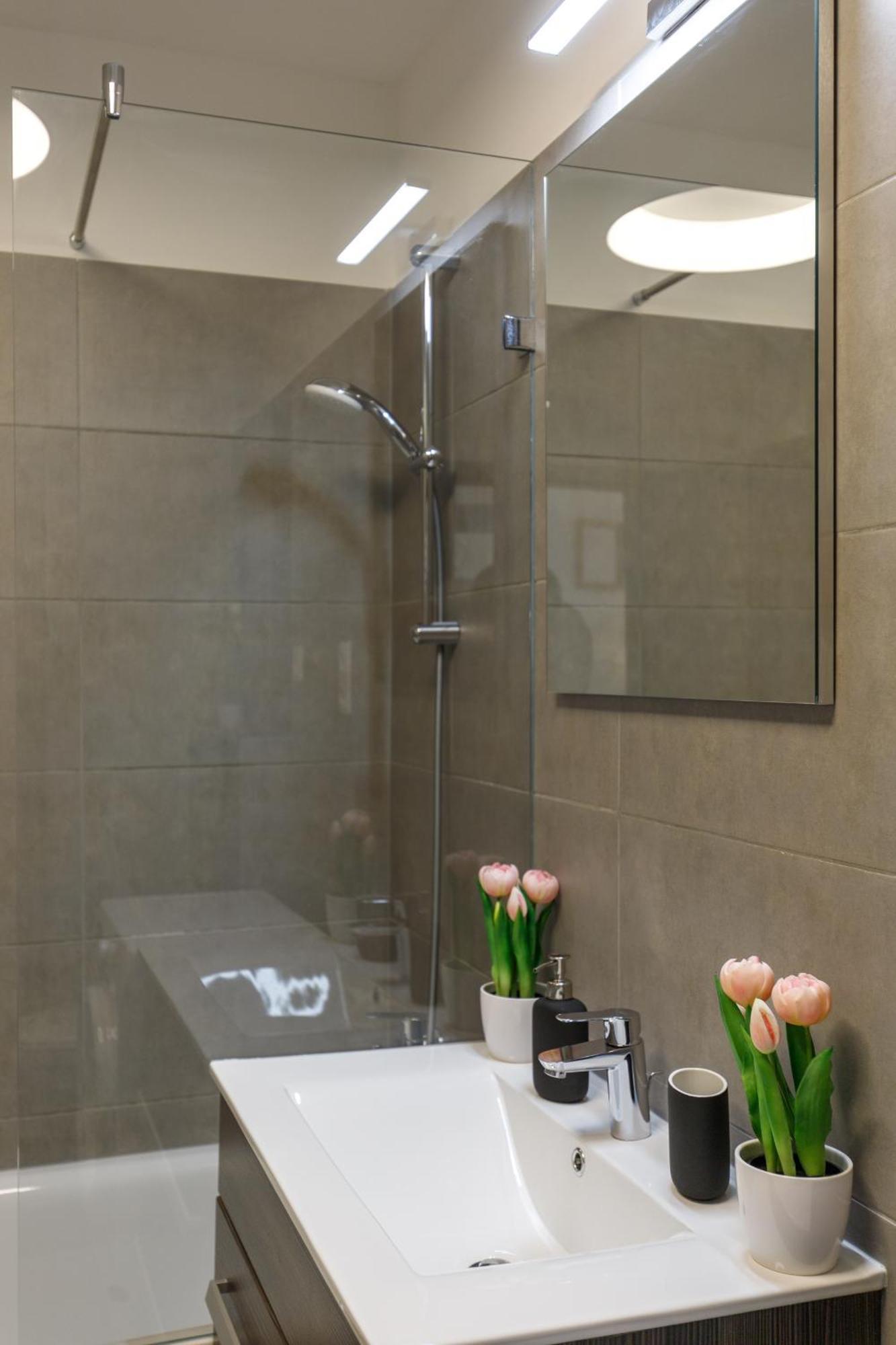K40 Romantic Deluxe Studio In The City Center 부다페스트 외부 사진